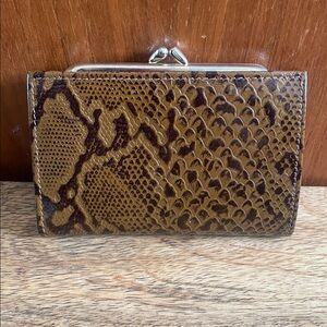 π€VTG BUXTON Leather Wallet